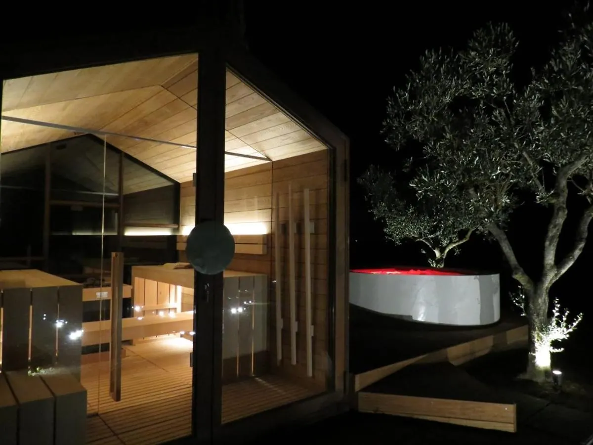 San Giovanni In Poggio 蒙特罗尼德阿尔比亚 0*,